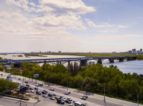 Апартаменты с джакузи у метро на набережной