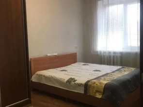 Na Oktyabryskoy 58 Flat