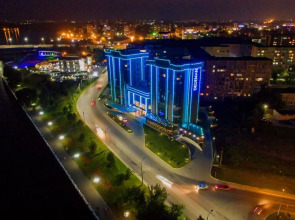 Отель Dedeman Oskemen Tavros