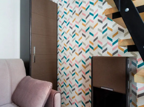 Апартаменты около площади Восстания