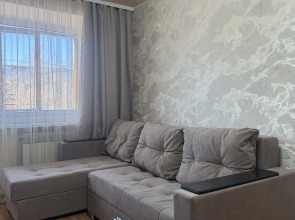 Квартира 2-комнатная в Ленинском районе рядом с метро Заречная