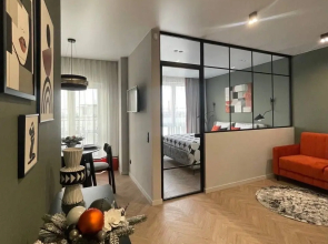 Skandinaviya U Muzeya Mirovogo Okeana Flat