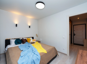Family Flat near Neurosurgical Center
