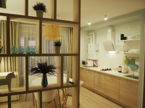 Апартаменты в центре с видом на Волгу