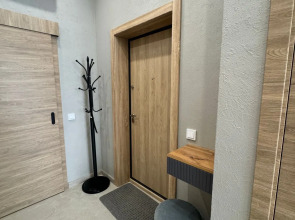 Апартаменты Светлые в Новостройке на Толстого