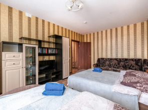 Квартира рядом с Мнтк им. Федорова и Ск Заря