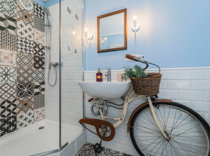 Апартаменты на пешеходной улице с 2-мя спальнями