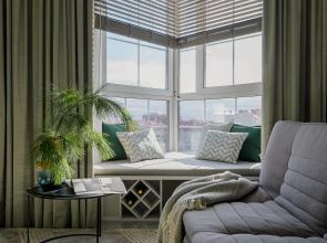 Апартаменты Buroshka Aparts С видом на город и дизайнерским ремонтом