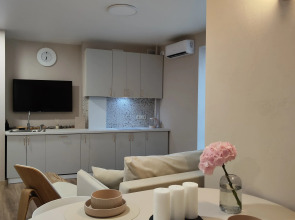 Квартира Дизайнерская двушка у моря