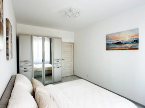 Квартира Просторная семейная квартира на Арцеуловской