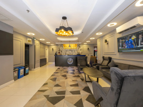 Отель Comfort Suites