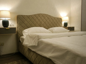 Апартаменты Проспект Независимости 44, Суперцентр, двушка