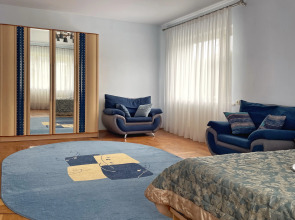 Частный дом Шикарный недалеко от Собора