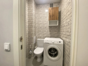 Апартаменты Две Подушки на Возрождения 86 A - 445