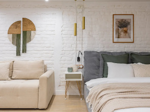 Апартаменты в Центре на Невзоровых 7 Сова-Дом