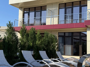 Primorskiy Hotel