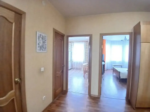 Апартаменты Яркий семейный 2х к апартамент