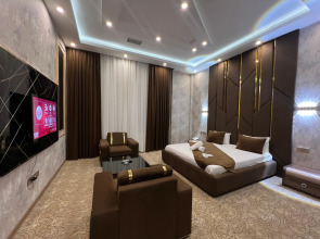 Отель Royal Mansion