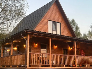 Lake house Private house