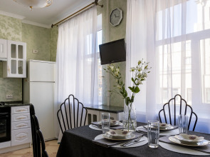 Апартаменты Aristocrat Flat