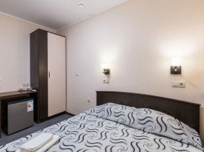 Отель Very Hotel