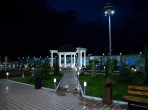 Отель Alexander