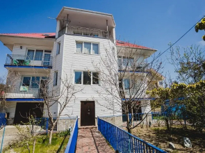 Vosem Vetrov Guest house