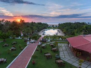 Chariot Beach Resorts Hotel