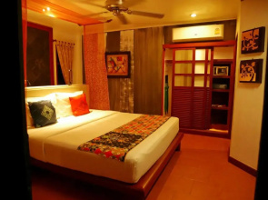 Bangtao Beach Chalet Hotel