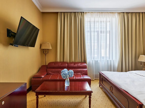 Отель Golden Rooms Moscow