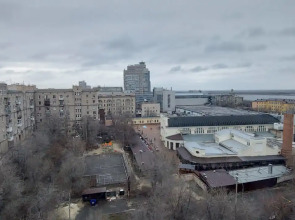 Апартаменты "У художника на Аллее Героев, 4"