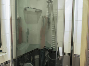 Апартаменты "Из Дома в Дом на Аптечной"