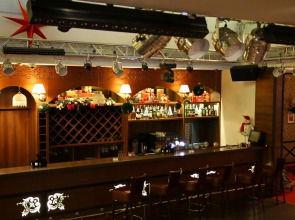 Отель Дрозды Клуб