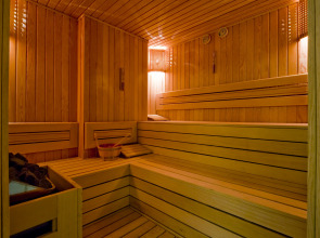 Отель GLK Premier The Home Suites & Spa