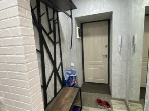 Квартира четырехкомнатная на Цюрупы, 84