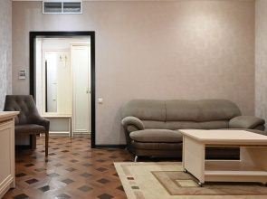 Отель Shine House