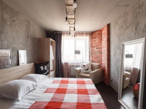 Dve Podushki Na Gagarina 82A-227 Flat