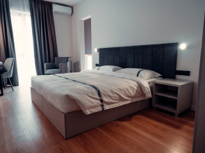 Отель Green Hill hotel