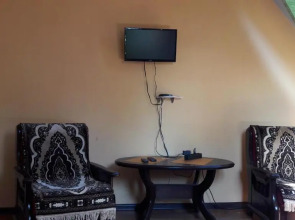 Гостевой дом на берегу озера Неро