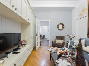 Квартира GM Apartments на 16 этаже Сталинской высотки
