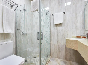 Отель Boulevard Side