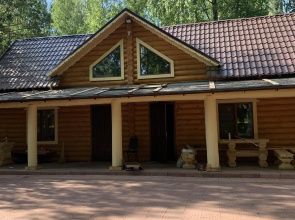 Na Ozere Private House 3
