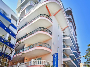 7 Nebo Hotel