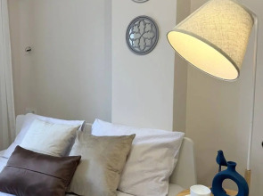 Квартира Комфортная Студия возле Моря на цокольном этаже