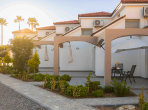 Row 7 Holiday Homes Boutique hotel