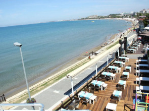 Side Beach Club Hotel