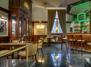 Отель Boutique Seven Days