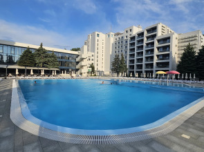 Апартаменты с бассейном