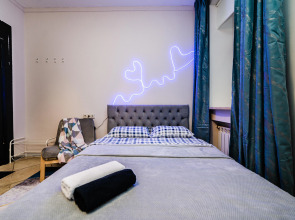 Апартаменты Жуковского 1/2/10 с2 (108)