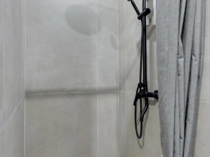 Апартаменты Уютная Дизайнерская Студия у Метро Ботанический Сад